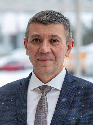 Главный врач Иевлев Александр Иванович Главный врач Иевлев Александр Иванович.